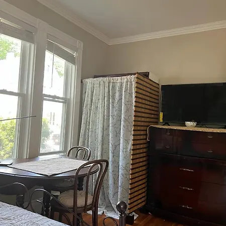 Private Room In A Grand House Boston Exterior photo