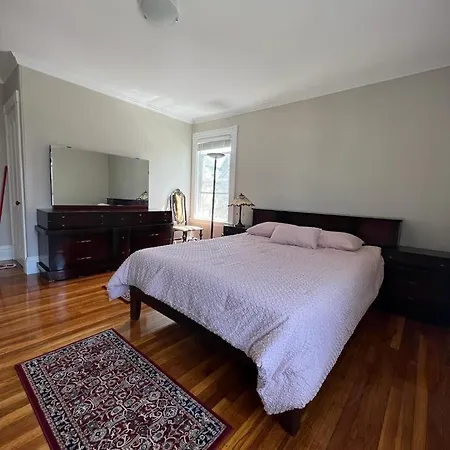 Private Room In A Grand House Boston Exterior photo