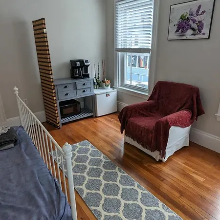 Private Room In A Grand House Boston Exterior photo